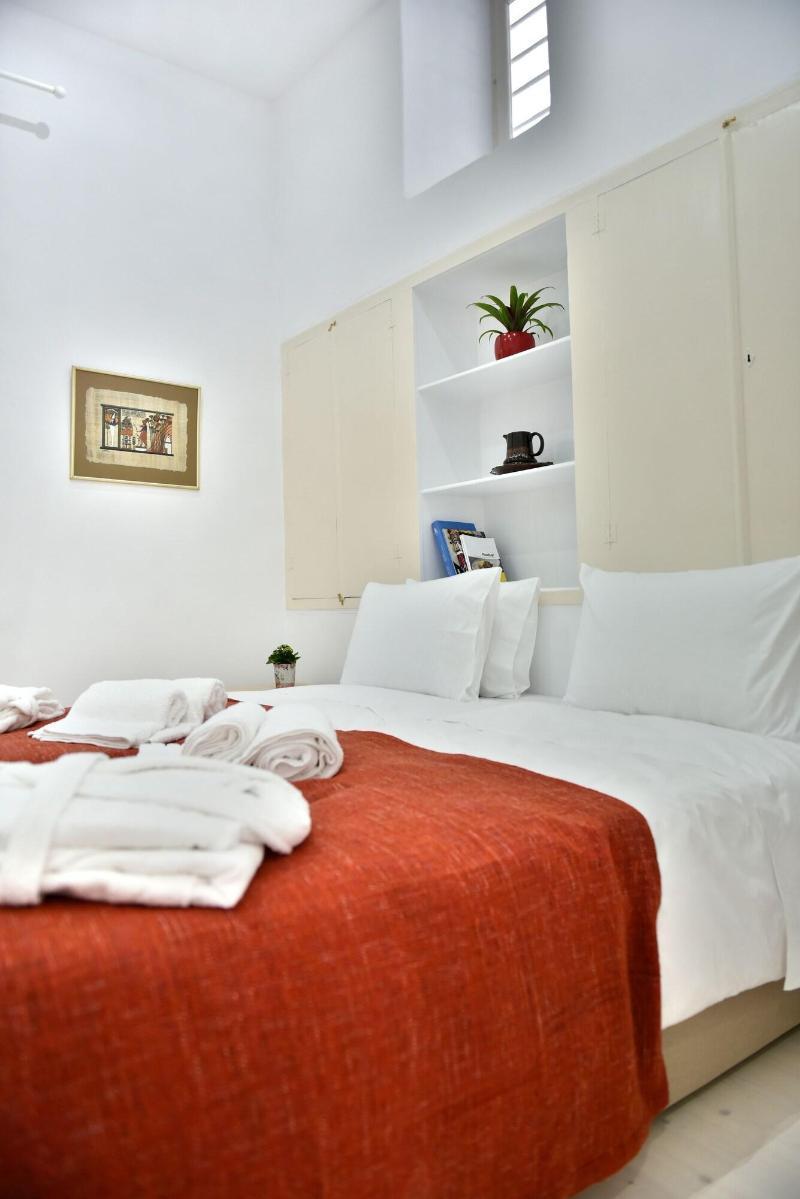 Douskos Port House Otel İdra Dış mekan fotoğraf