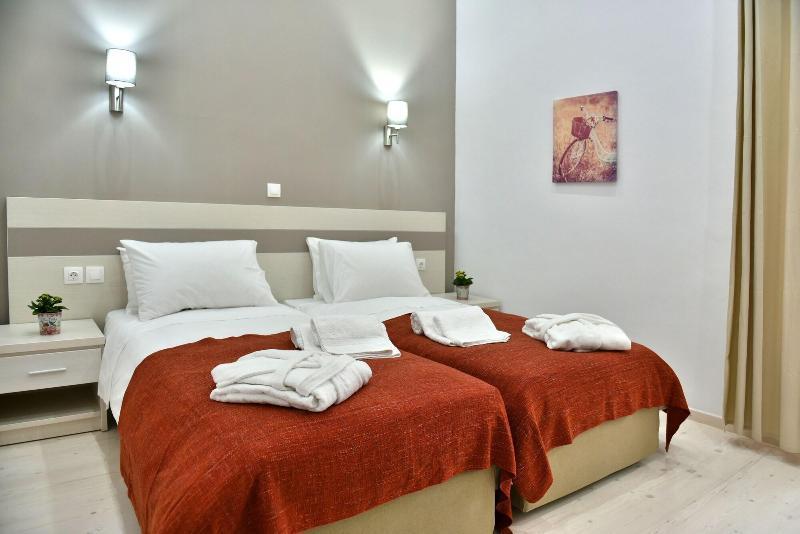 Douskos Port House Otel İdra Dış mekan fotoğraf